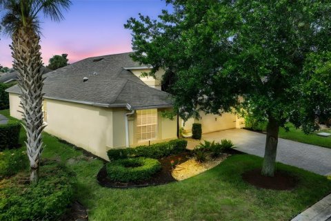 House in Davenport, Florida 3 bedrooms, 168.99 sq.m. № 1300083 - photo 1