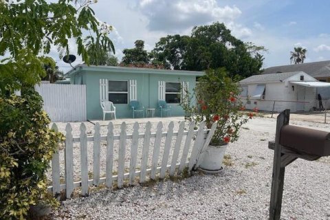 Villa ou maison à vendre à Lake Worth, Floride: 2 chambres, 61.04 m2 № 1207723 - photo 20