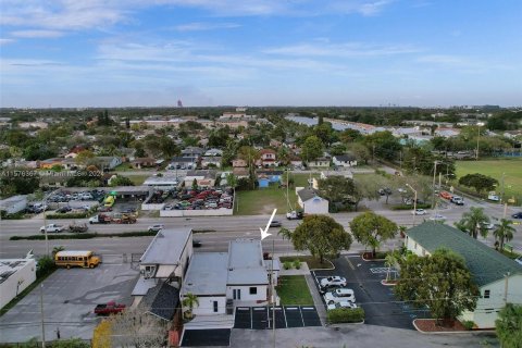 Immobilier commercial à vendre à West Park, Floride № 1142173 - photo 16