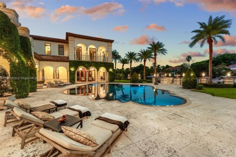 Casa en venta en Coral Gables, Florida, 10 dormitorios, 1103.96 m2 № 839156 - foto 21