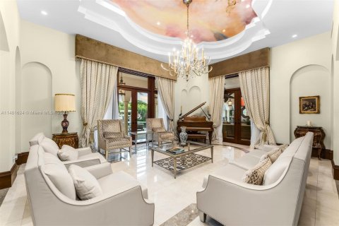 Villa ou maison à vendre à Coral Gables, Floride: 10 chambres, 1103.96 m2 № 839156 - photo 14