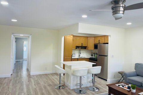 Condo in West Palm Beach, Florida, 1 bedroom  № 1129209 - photo 21