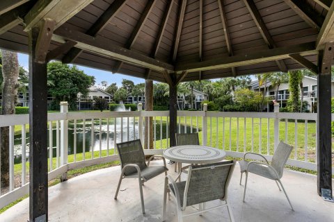 Copropriété à vendre à Wellington, Floride: 2 chambres, 130.06 m2 № 1139100 - photo 9