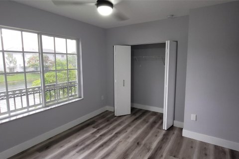 Townhouse in Fort Lauderdale, Florida 3 bedrooms, 117.06 sq.m. № 1178295 - photo 9