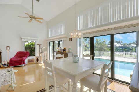 Casa en venta en Hobe Sound, Florida, 3 dormitorios, 207.73 m2 № 720679 - foto 4