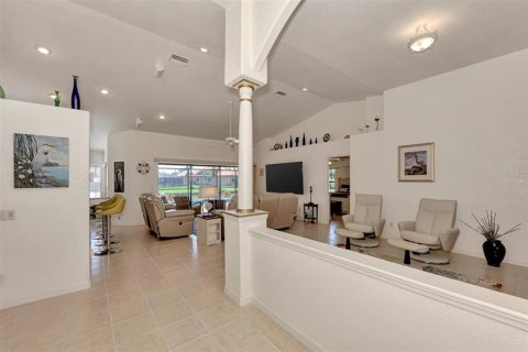 Casa en venta en Port Charlotte, Florida, 3 dormitorios, 188.59 m2 № 351209 - foto 11