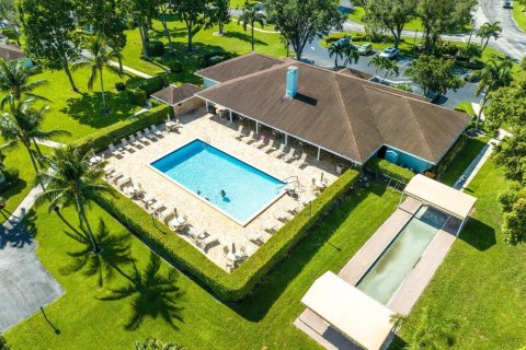 Villa ou maison à vendre à Boynton Beach, Floride: 2 chambres, 130.06 m2 № 738175 - photo 4
