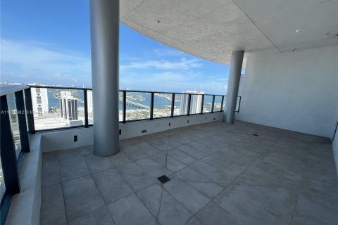 Condominio en venta en Miami, Florida, 2 dormitorios, 81.57 m2 № 1281267 - foto 25