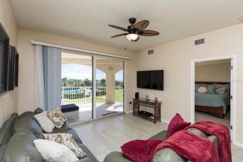 Condominio en venta en Palm Coast, Florida, 2 dormitorios, 107.58 m2 № 1403365 - foto 20