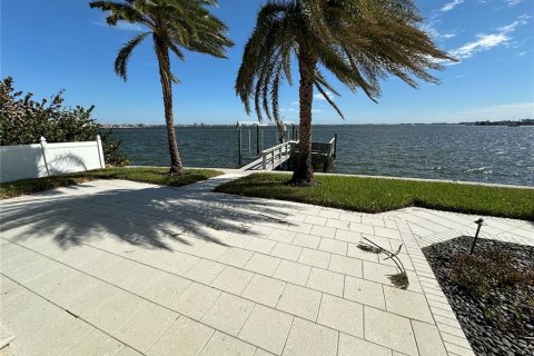 Terreno en venta en Saint Pete Beach, Florida № 1403397 - foto 20