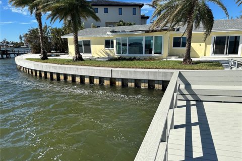 Terreno en venta en Saint Pete Beach, Florida № 1403397 - foto 15