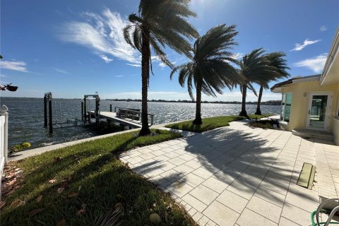 Terreno en venta en Saint Pete Beach, Florida № 1403397 - foto 11