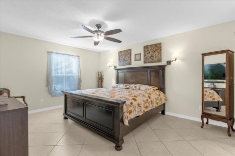 Villa ou maison à vendre à Orlando, Floride: 4 chambres, 164.72 m2 № 1385347 - photo 12