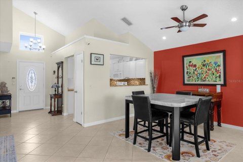 Casa en venta en Orlando, Florida, 4 dormitorios, 164.72 m2 № 1385347 - foto 11