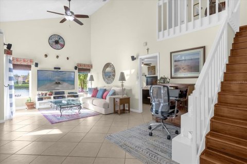 Villa ou maison à vendre à Orlando, Floride: 4 chambres, 164.72 m2 № 1385347 - photo 3