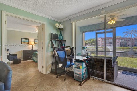 Copropriété à vendre à Sunrise, Floride: 2 chambres, 78.97 m2 № 1223037 - photo 6