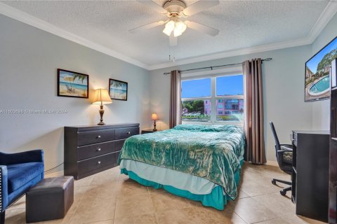 Condo in Sunrise, Florida, 2 bedrooms  № 1223037 - photo 18