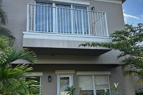 Adosado en venta en Vero Beach, Florida, 2 dormitorios, 139.35 m2 № 1116991 - foto 18