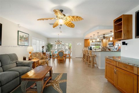 Villa ou maison à vendre à Key Largo, Floride: 4 chambres, 283.17 m2 № 809170 - photo 28