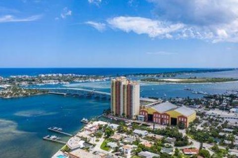 Condominio en venta en Riviera Beach, Florida, 3 dormitorios, 166.11 m2 № 1229307 - foto 24