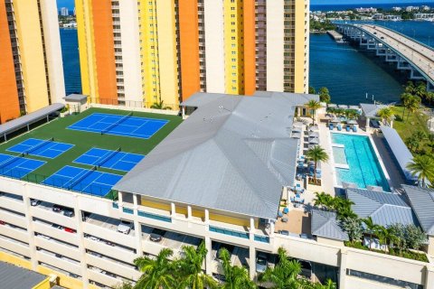 Copropriété à vendre à Riviera Beach, Floride: 3 chambres, 166.11 m2 № 1229307 - photo 20