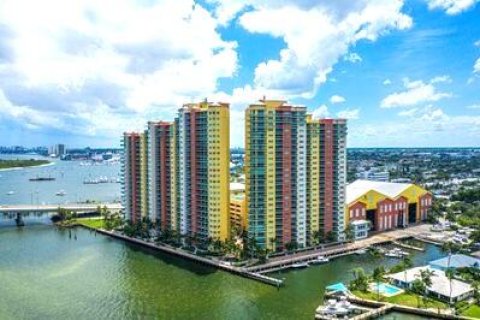 Copropriété à vendre à Riviera Beach, Floride: 3 chambres, 166.11 m2 № 1229307 - photo 5