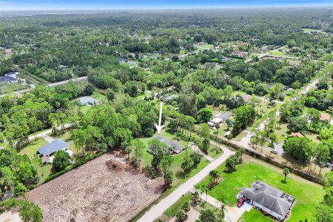 House in Loxahatchee Groves, Florida 4 bedrooms, 289.3 sq.m. № 1233626 - photo 7