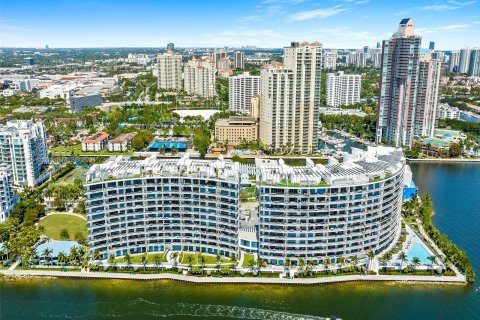 Condominio en venta en Aventura, Florida, 2 dormitorios, 195.37 m2 № 1270832 - foto 26