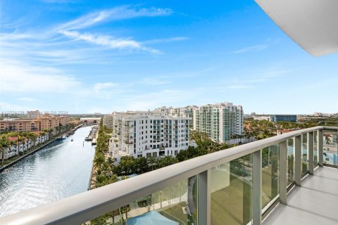 Condo in Aventura, Florida, 2 bedrooms  № 1270832 - photo 12