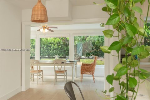 Casa en venta en Miami Shores, Florida, 2 dormitorios, 96.06 m2 № 1270872 - foto 7