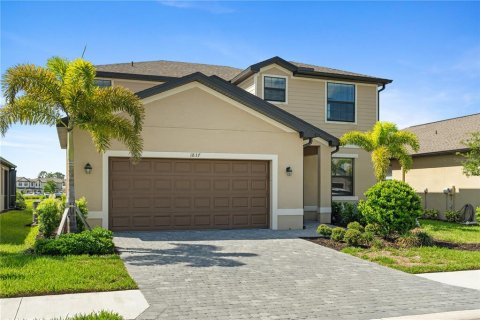 House in Port Charlotte, Florida 4 bedrooms, 234.3 sq.m. № 1258485 - photo 2