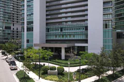 Condominio en venta en Miami, Florida, 1 dormitorio, 83.43 m2 № 1431369 - foto 18