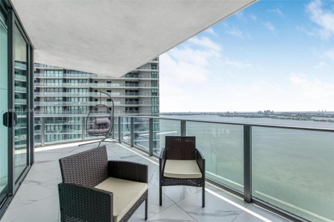 Condominio en venta en Miami, Florida, 1 dormitorio, 83.43 m2 № 1431369 - foto 14