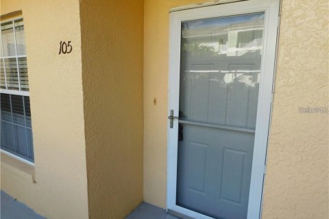 Condo in Punta Gorda, Florida, 2 bedrooms  № 916212 - photo 3