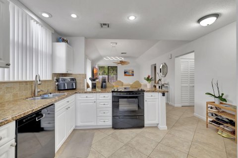 Copropriété à vendre à Boca Raton, Floride: 2 chambres, 102.94 m2 № 1101085 - photo 21