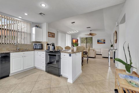 Condo in Boca Raton, Florida, 2 bedrooms  № 1101085 - photo 20