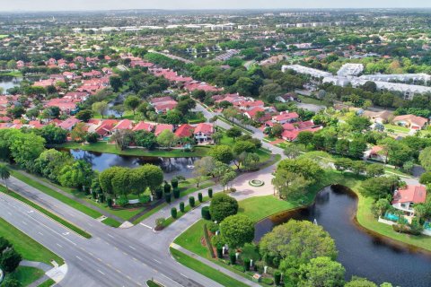 Copropriété à vendre à Boca Raton, Floride: 2 chambres, 102.94 m2 № 1101085 - photo 1