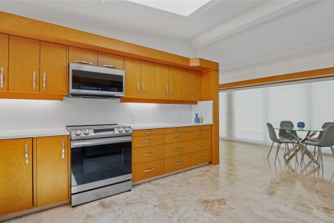 Casa en venta en Fort Lauderdale, Florida, 3 dormitorios, 160.35 m2 № 1101084 - foto 26