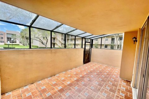 Copropriété à vendre à Miami, Floride: 2 chambres, 86.12 m2 № 1233677 - photo 26