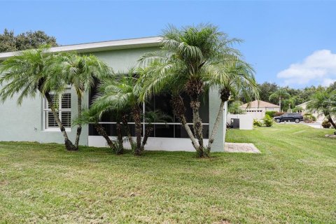 Villa ou maison à vendre à Land O' Lakes, Floride: 3 chambres, 136.57 m2 № 1317913 - photo 29