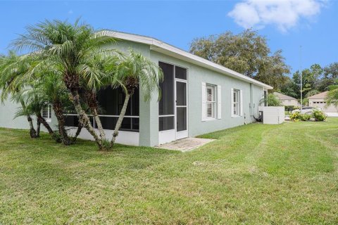 House in Land O' Lakes, Florida 3 bedrooms, 136.57 sq.m. № 1317913 - photo 30