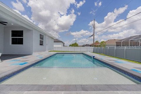 Casa en venta en Cape Coral, Florida, 3 dormitorios, 166.76 m2 № 1363207 - foto 21