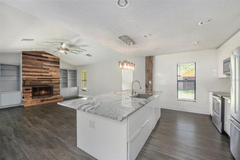 Casa en venta en Lutz, Florida, 4 dormitorios, 198.44 m2 № 1131288 - foto 12