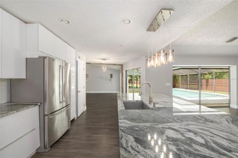 Villa ou maison à vendre à Lutz, Floride: 4 chambres, 198.44 m2 № 1131288 - photo 13