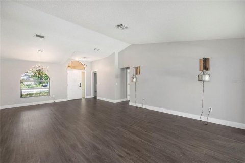 Casa en venta en Lutz, Florida, 4 dormitorios, 198.44 m2 № 1131288 - foto 6