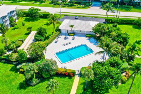 Copropriété à vendre à Boca Raton, Floride: 2 chambres, 84.08 m2 № 1155474 - photo 1