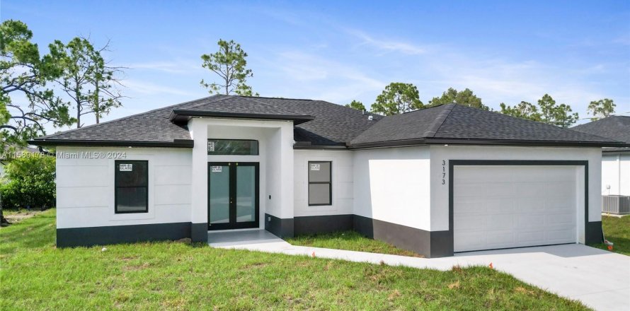 Villa ou maison à Lehigh Acres, Floride 3 chambres № 1179964