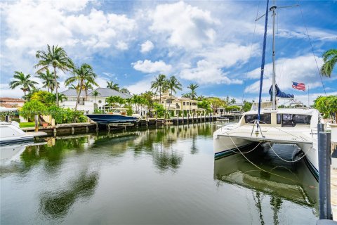 House in Fort Lauderdale, Florida 5 bedrooms, 451.32 sq.m. № 1208497 - photo 19