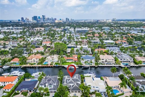 House in Fort Lauderdale, Florida 5 bedrooms, 451.32 sq.m. № 1208497 - photo 2