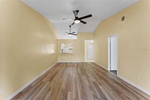 Touwnhouse à vendre à Orlando, Floride: 3 chambres, 102.1 m2 № 1403790 - photo 4